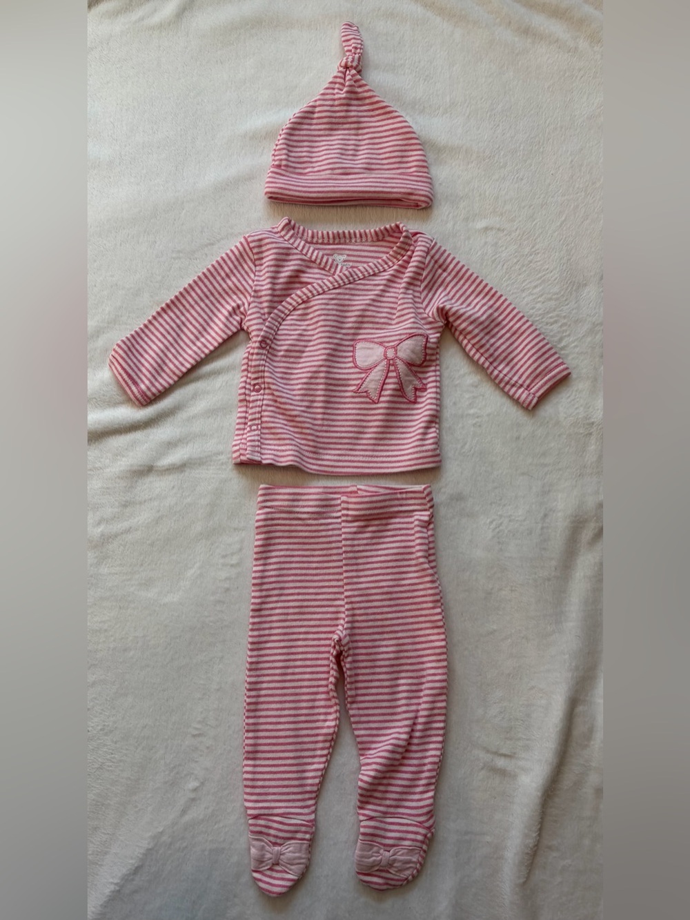 Koalababy Pink and White Striped Pajama Set with beanie